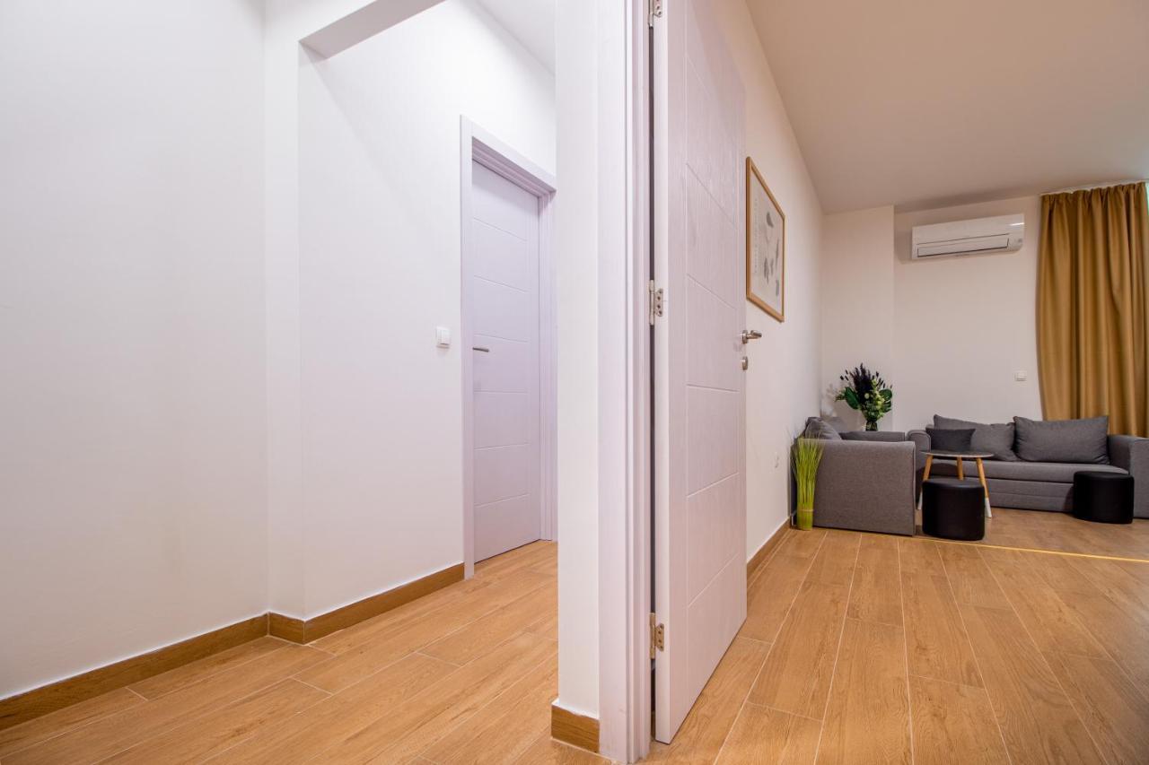 רייקה Apartments Euphoria East מראה חיצוני תמונה
