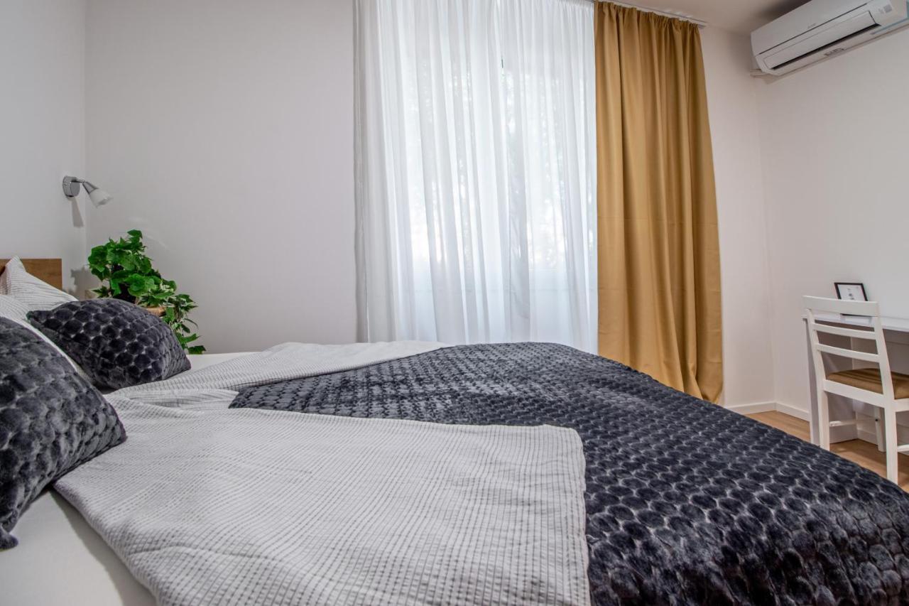רייקה Apartments Euphoria East מראה חיצוני תמונה