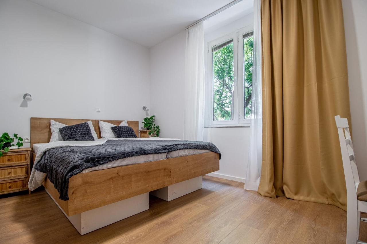 רייקה Apartments Euphoria East מראה חיצוני תמונה