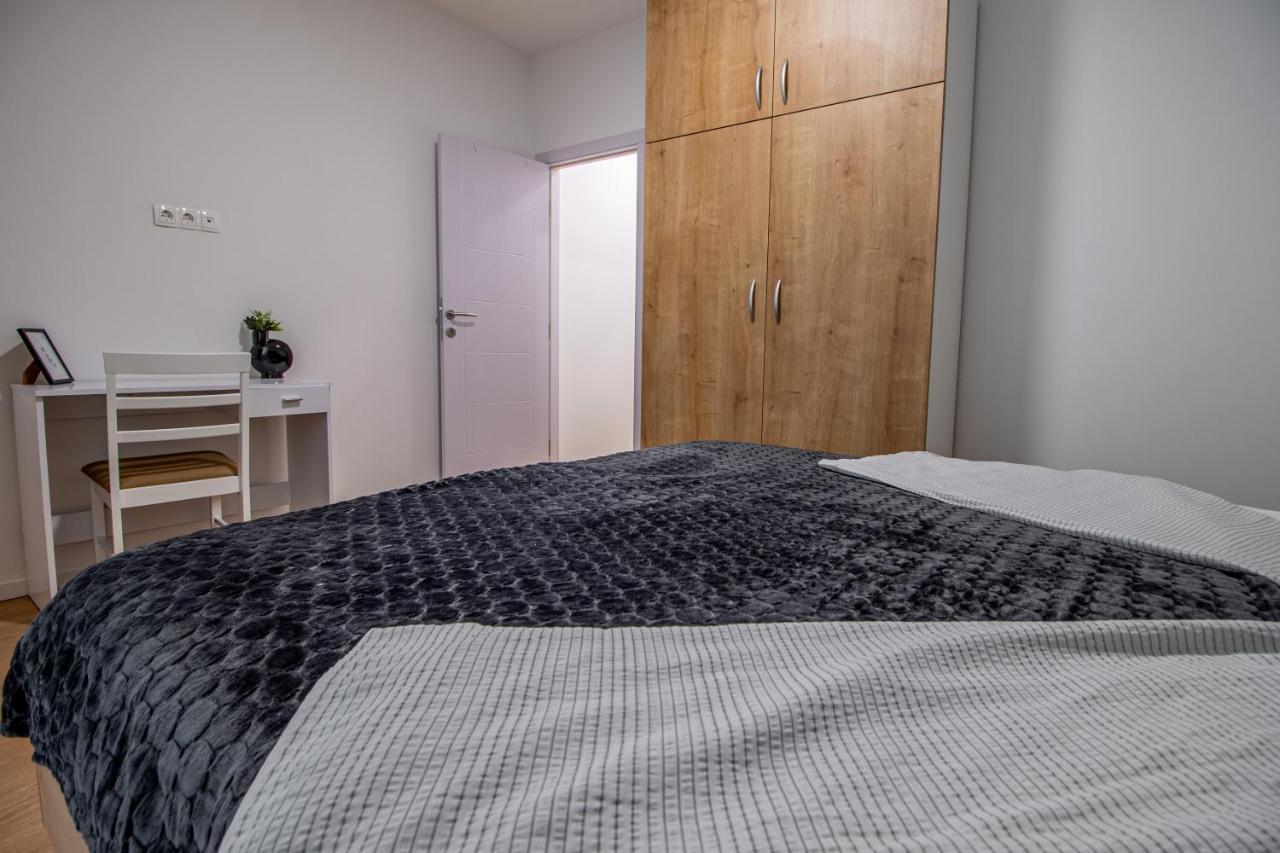 רייקה Apartments Euphoria East מראה חיצוני תמונה