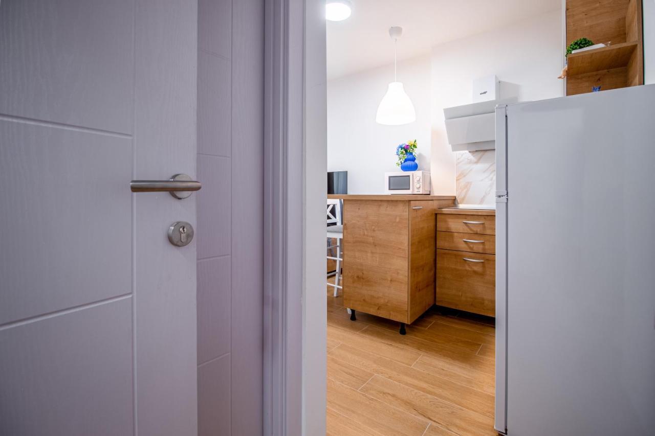 רייקה Apartments Euphoria East מראה חיצוני תמונה
